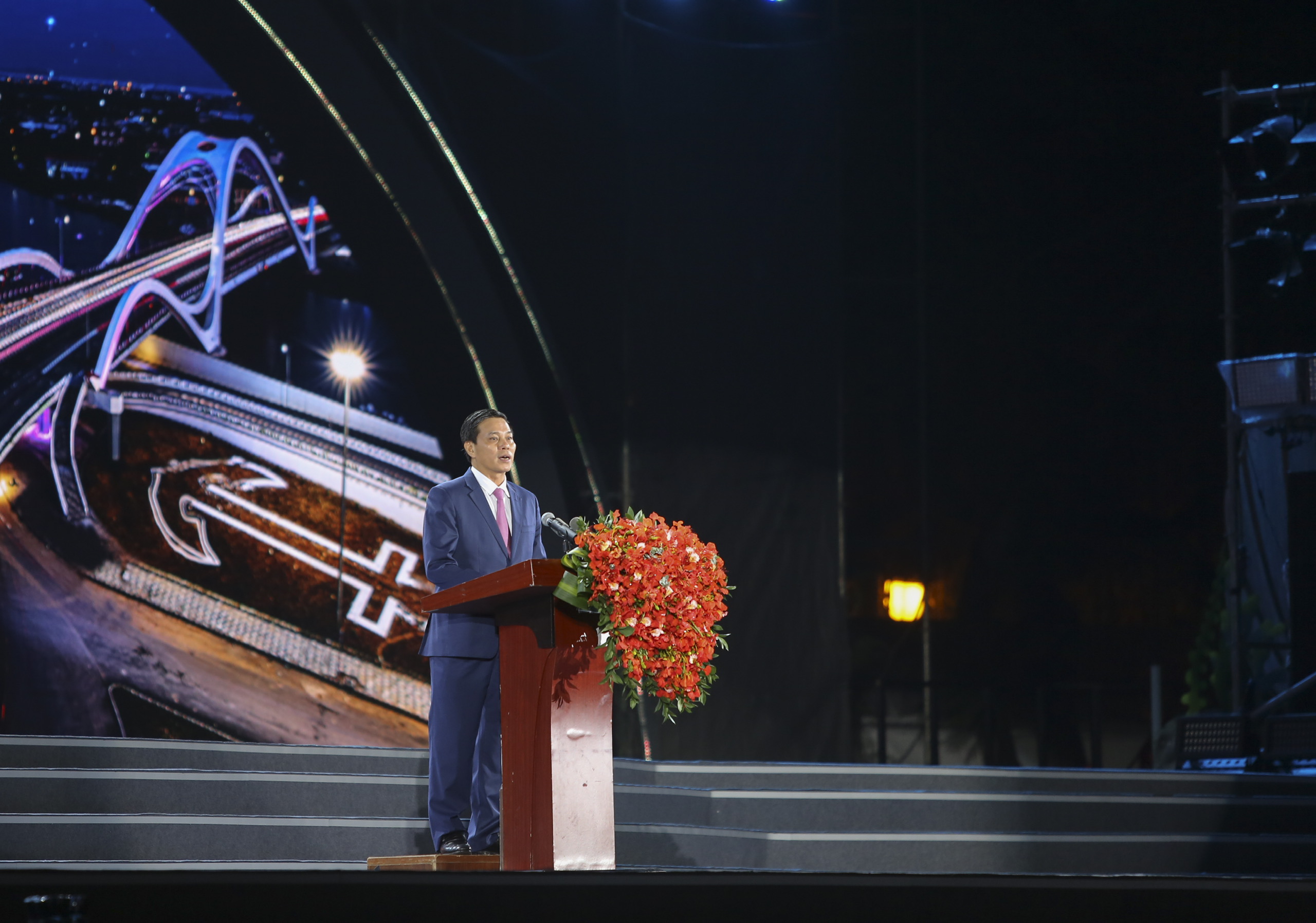 Chủ tịch UBND thành phố Hải Phòng Nguyễn Văn Tùng phát biểu khai mạc